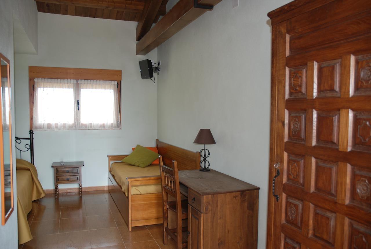 Casa Rural Teso De La Encina Villamor de los Escuderos Zimmer foto